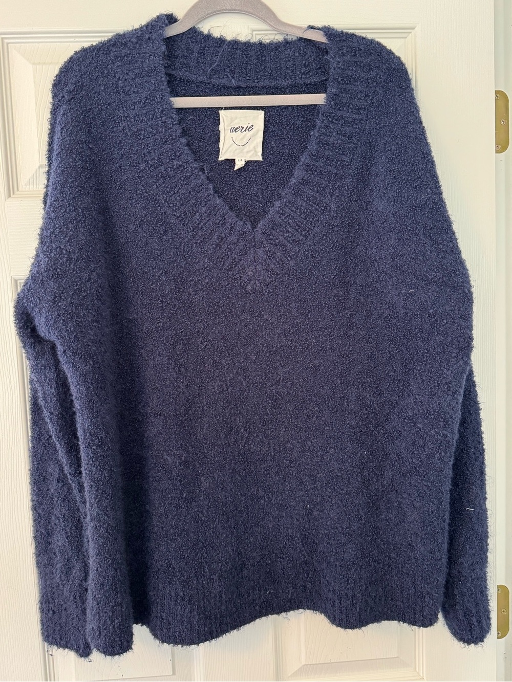 aerie Navy Blue oversized Fuzzy V-Neck Sweater sz L